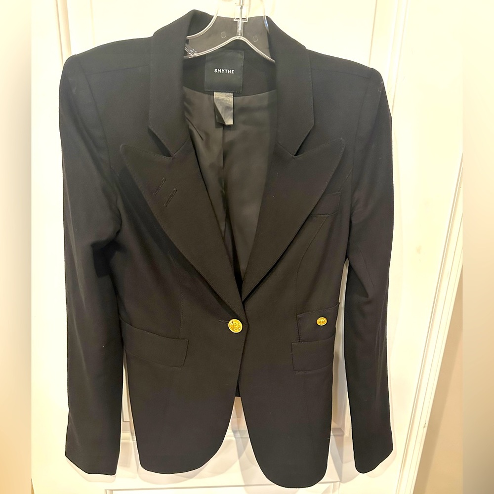 Smythe Black Balzer Size 4